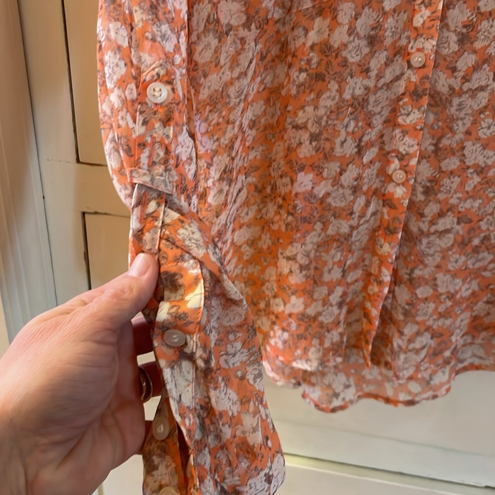 Free People Pale Peach Floral Sheer Button Down Blouse with Front Pockets - Picture 5 of 6